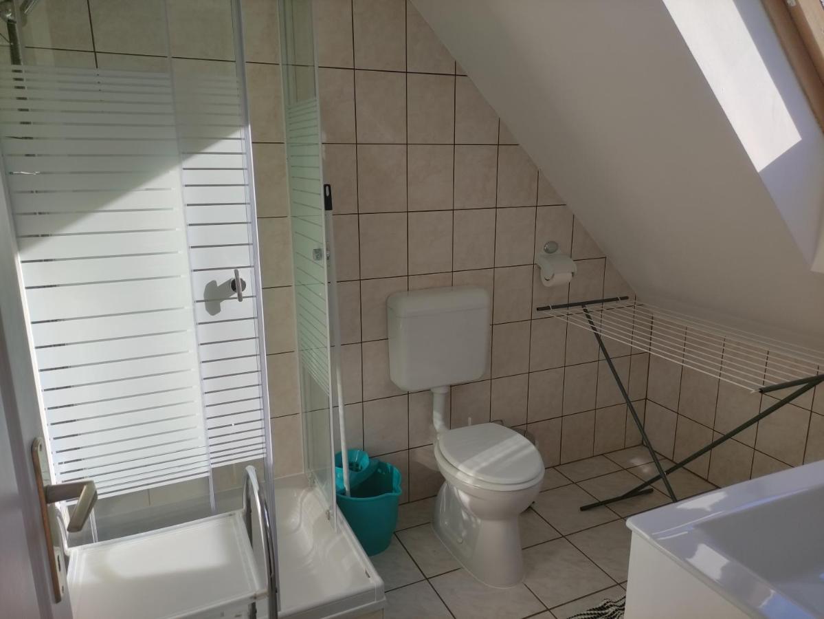Zsanett Appartement Heviz Exterior photo